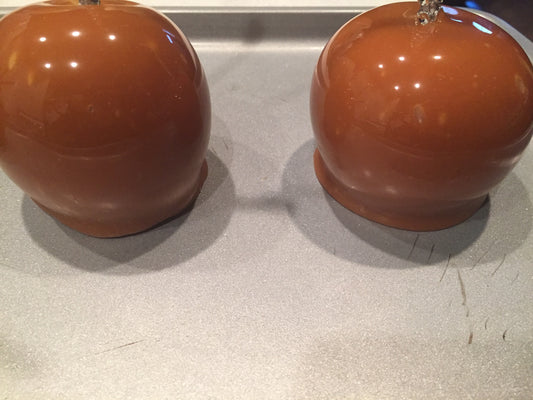 Caramel apples