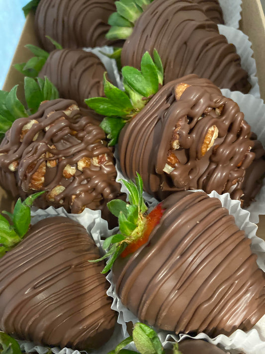 1 DOZEN CHOCOLATE COVERED STRAWBERRIES